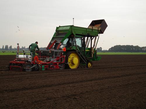 Foto: Nieuwe Vlaming bloembollenplanter 1.80